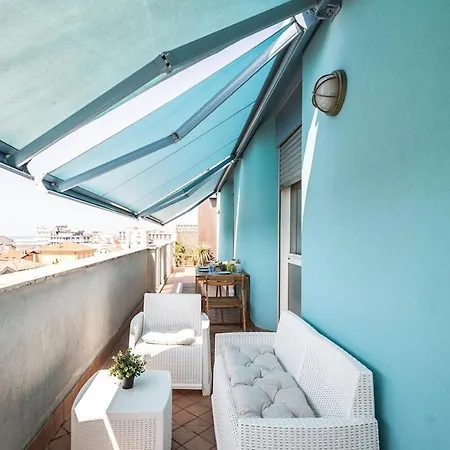 Amazhome - Casa Al Mare Con Terrazzo E Garage דירה קאטוליקה