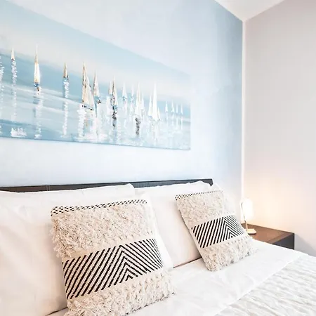 Amazhome - Casa Al Mare Con Terrazzo E Garage Appartement Cattolica