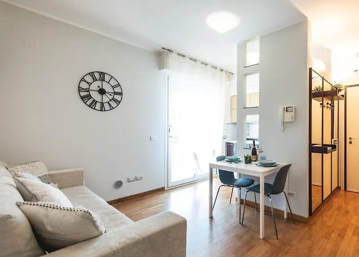 Amazhome - Casa Al Mare Con Terrazzo E Garage Lägenhet *
