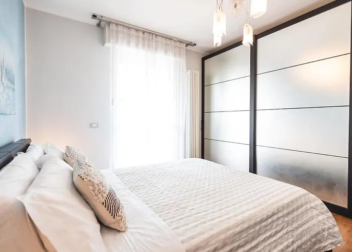 Amazhome - Casa Al Mare Con Terrazzo E Garage Lägenhet *