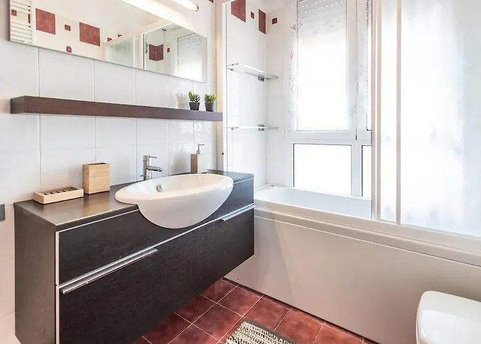 Amazhome - Casa Al Mare Con Terrazzo E Garage Lägenhet